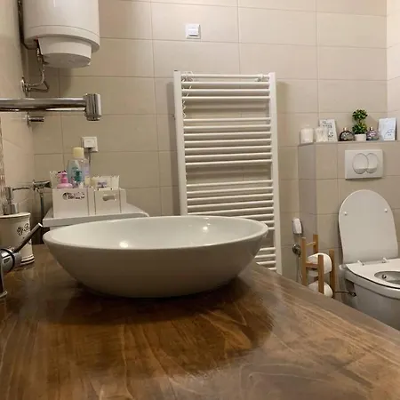 Divanhan, Old Town Apartment